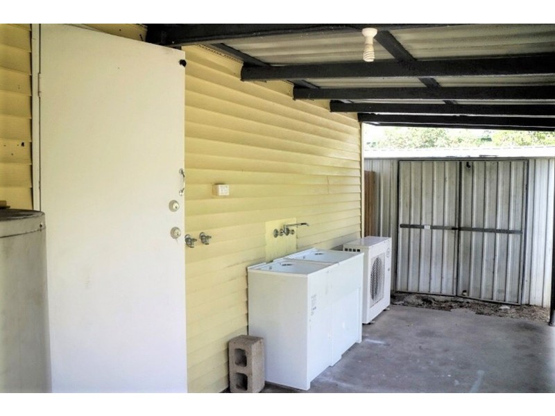 6 Jackson Street, Sarina QLD 4737
