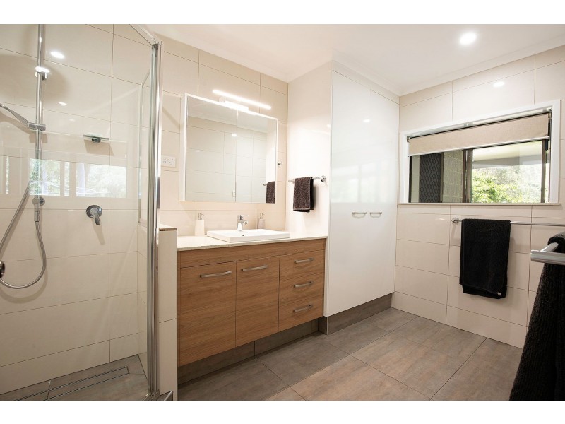 131 Andrew Fordyce Road, Mount Jukes QLD 4740