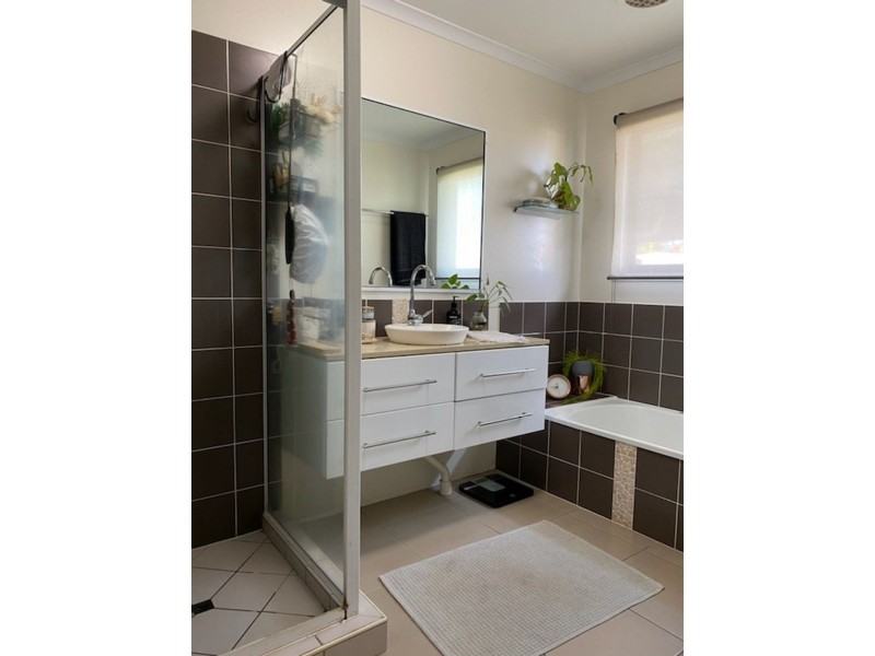 18 Johnson Avenue, Seaforth QLD 4741