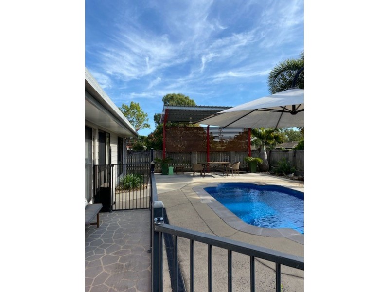 18 Johnson Avenue, Seaforth QLD 4741