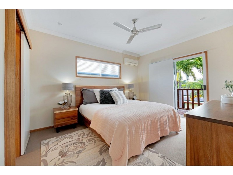 3 Sailaway Drive, Eimeo QLD 4740