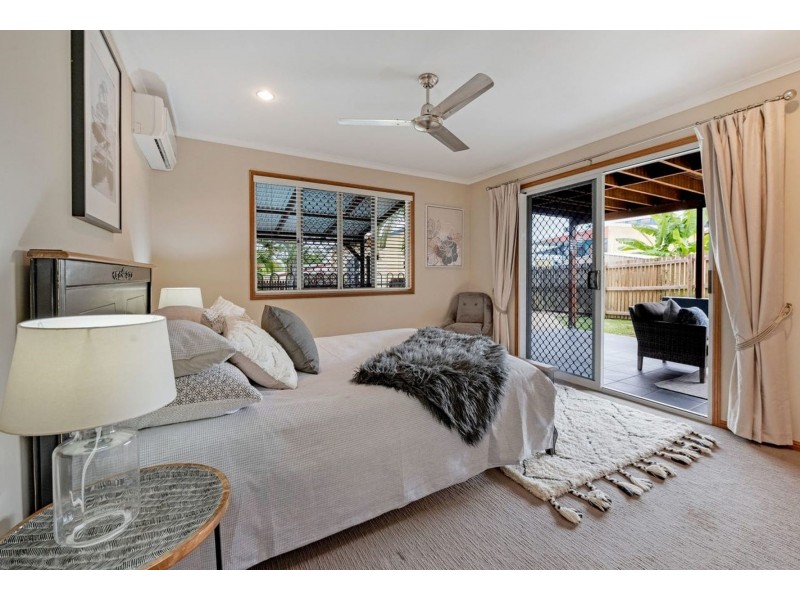 3 Sailaway Drive, Eimeo QLD 4740