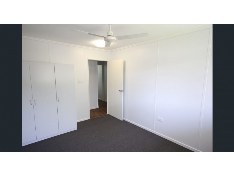 4 Elizabeth Street, Sarina QLD 4737