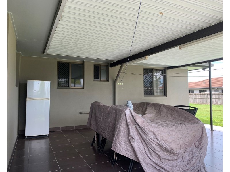 31 Downing Street, Ooralea QLD 4740
