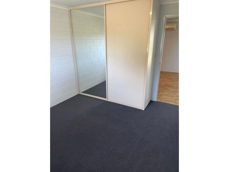 4/122 Broad Street, Sarina QLD 4737