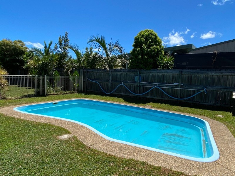 4 Abel Tasman Court, Rural View QLD 4740