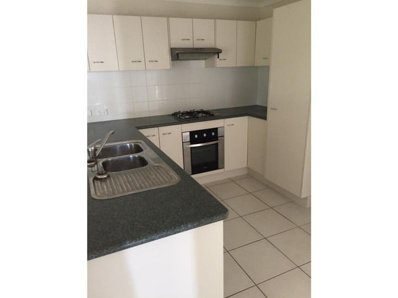 10 Denison Street, Nebo QLD 4742