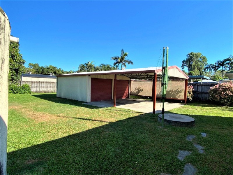 11 Manon Street, Armstrong Beach QLD 4737
