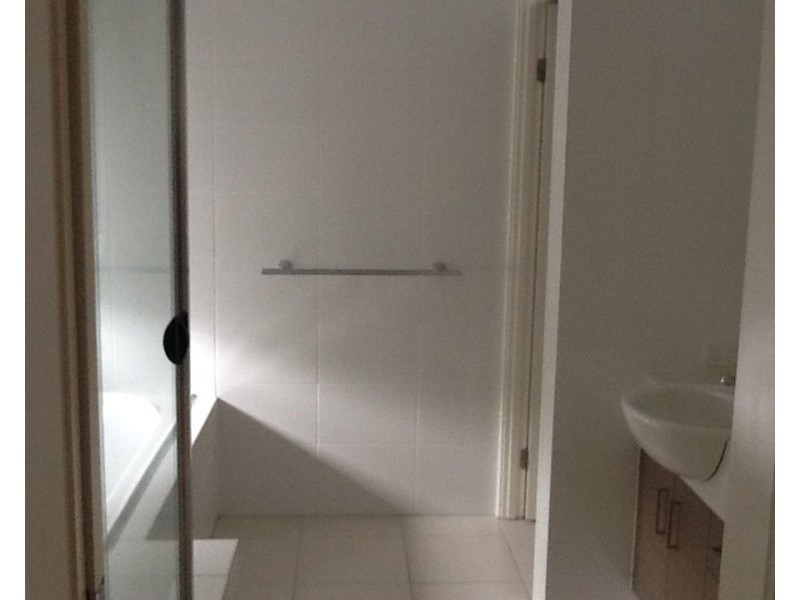 Unit 2/102 Rasmussen Avenue, Salonika Beach QLD 4740