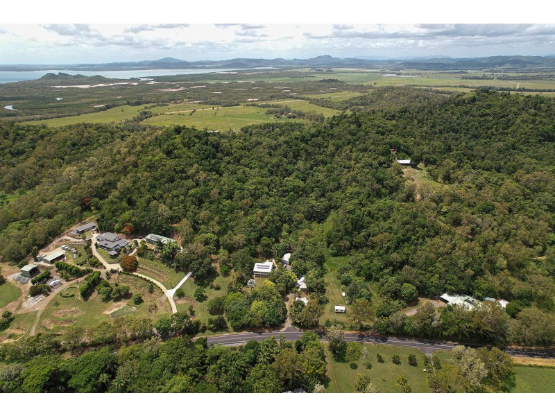 382 Cape Hillsborough Road, Ball Bay QLD 4741