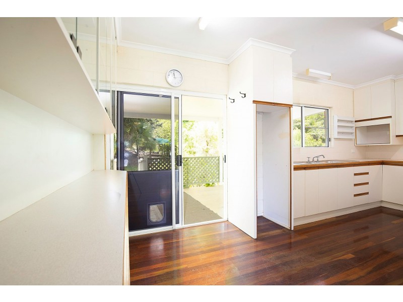 382 Cape Hillsborough Road, Ball Bay QLD 4741