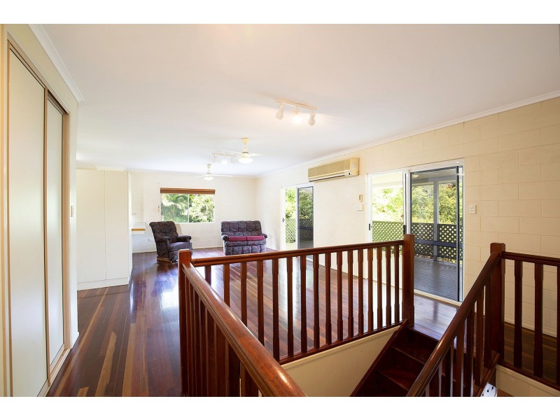 382 Cape Hillsborough Road, Ball Bay QLD 4741