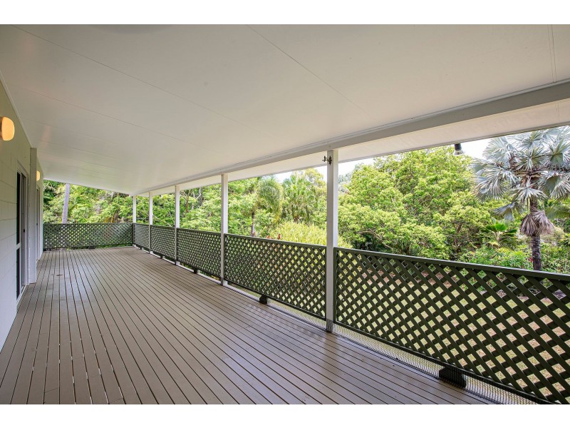 382 Cape Hillsborough Road, Ball Bay QLD 4741