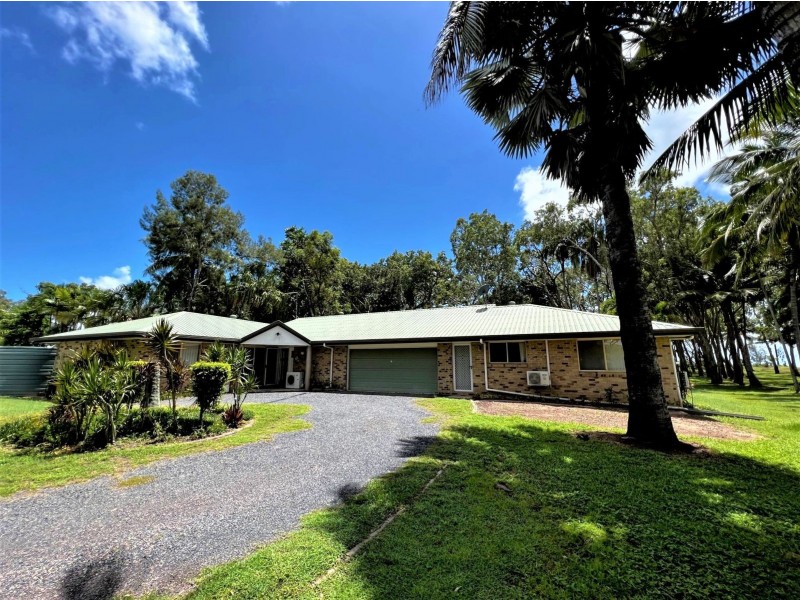 148 Miran Khan Drive, Armstrong Beach QLD 4737