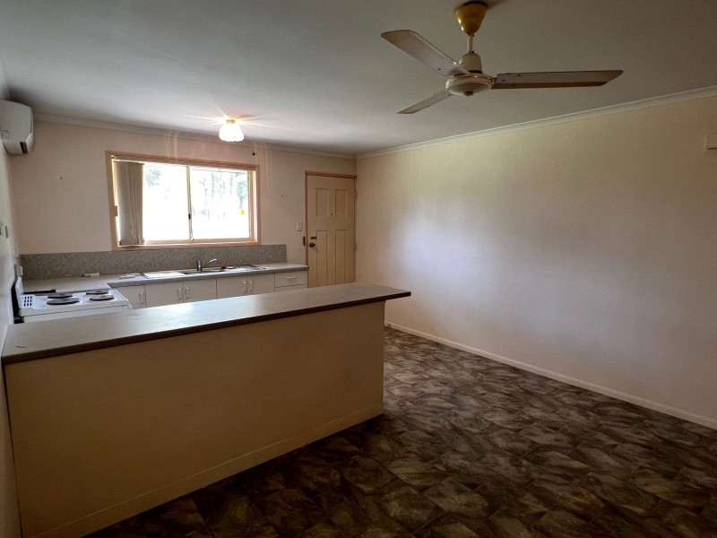 148 Miran Khan Drive, Armstrong Beach QLD 4737