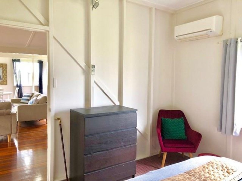 5 Crichton Street, Sarina Beach QLD 4737