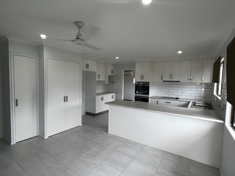 3 Michael Avenue, Sarina QLD 4737