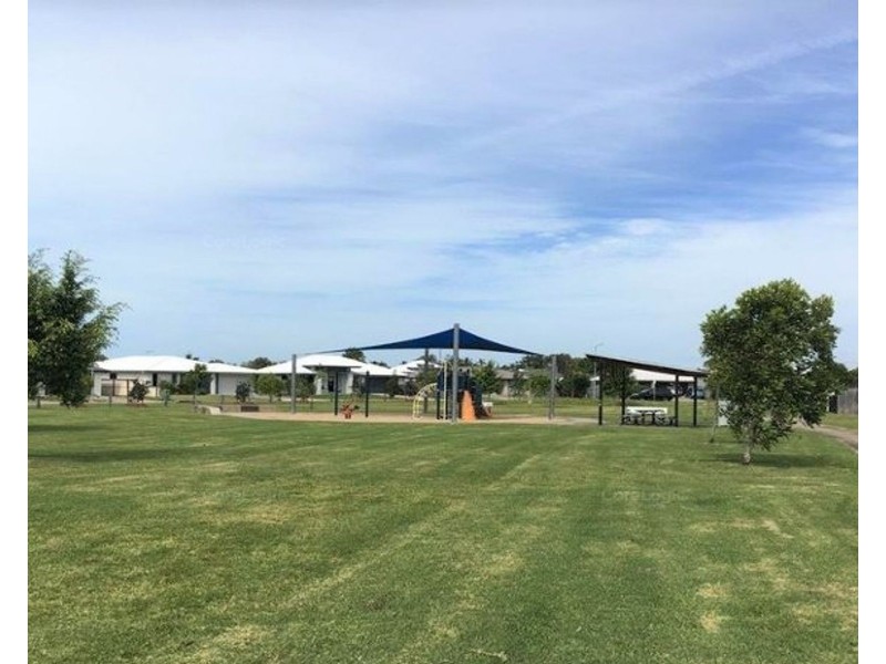 18 Trasero Lane, Beaconsfield QLD 4740