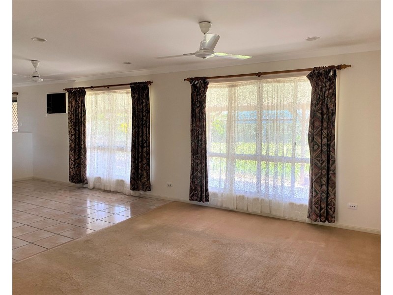 4 Rankin Court, Armstrong Beach QLD 4737