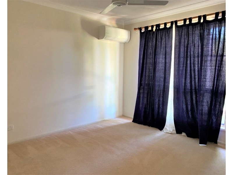 4 Rankin Court, Armstrong Beach QLD 4737