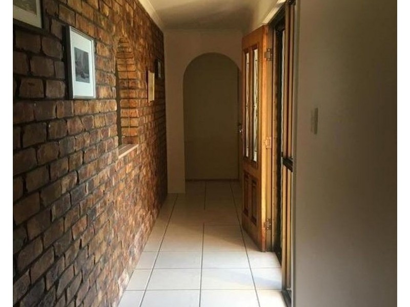 350 Hay Point Road, Alligator Creek QLD 4740