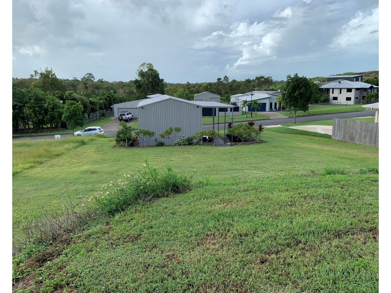 22 Aviland Drive, Seaforth QLD 4741