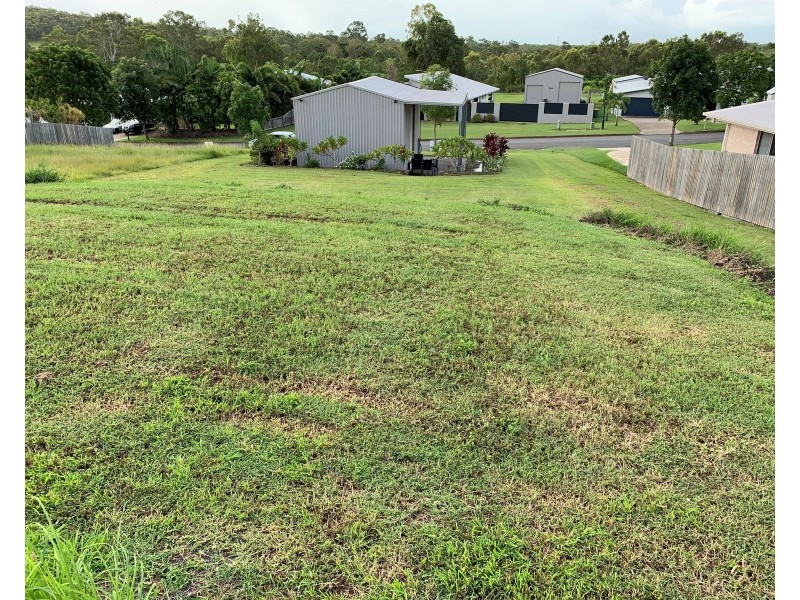 22 Aviland Drive, Seaforth QLD 4741