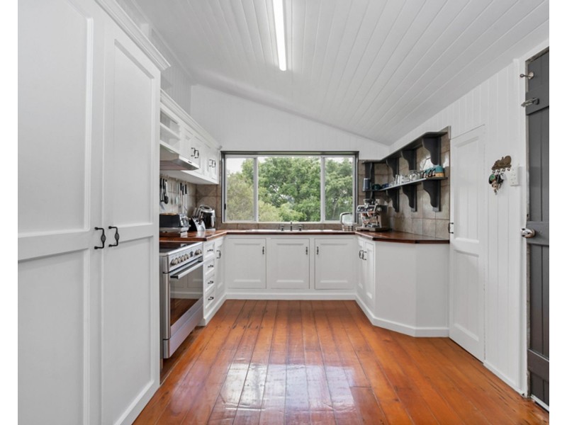 843 Munbura Road, Munbura QLD 4740