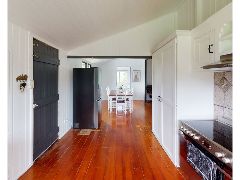 843 Munbura Road, Munbura QLD 4740