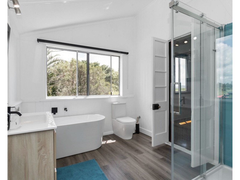 843 Munbura Road, Munbura QLD 4740