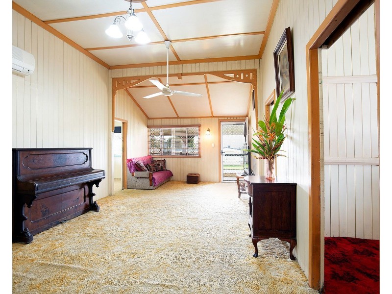 124 Milton Street, South Mackay QLD 4740
