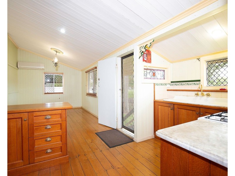 124 Milton Street, South Mackay QLD 4740