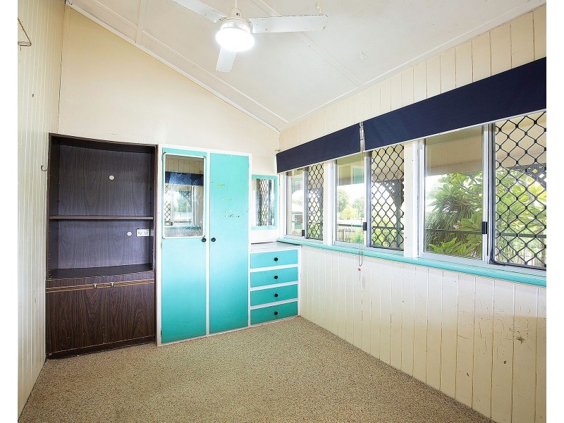 124 Milton Street, South Mackay QLD 4740