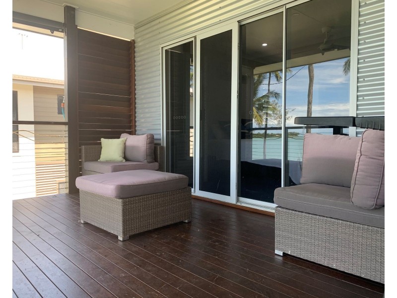 32 Poinciana Avenue, Seaforth QLD 4741