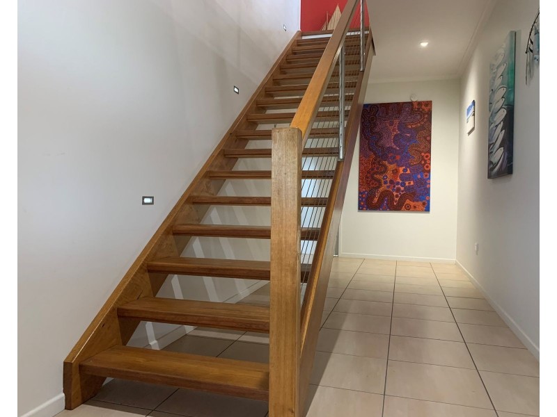 32 Poinciana Avenue, Seaforth QLD 4741