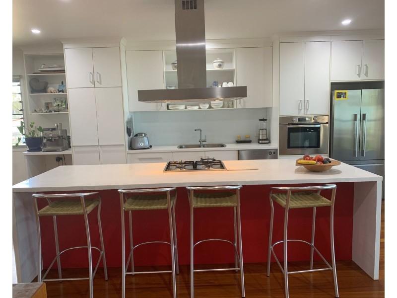 32 Poinciana Avenue, Seaforth QLD 4741