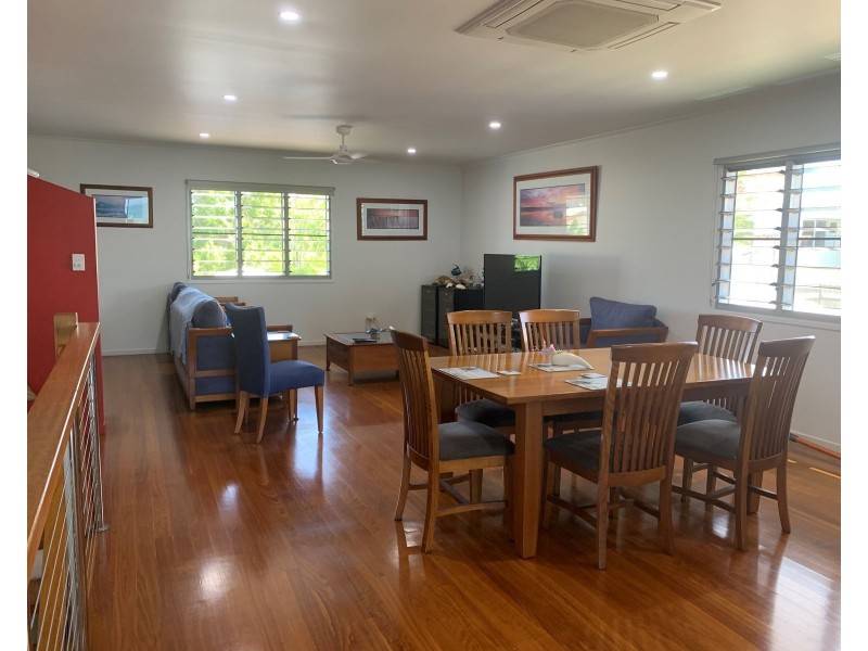 32 Poinciana Avenue, Seaforth QLD 4741