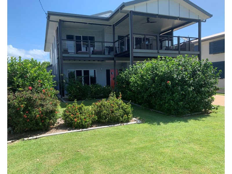 32 Poinciana Avenue, Seaforth QLD 4741