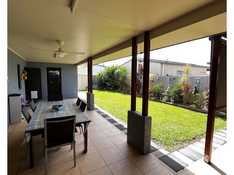 4 Lando Avenue, Sarina QLD 4737
