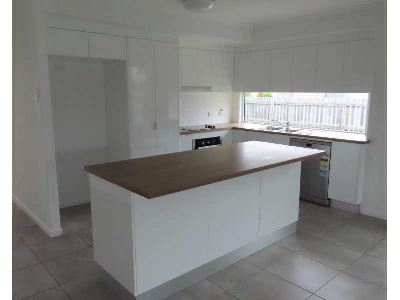 76 Superior Boulevard, Andergrove QLD 4740