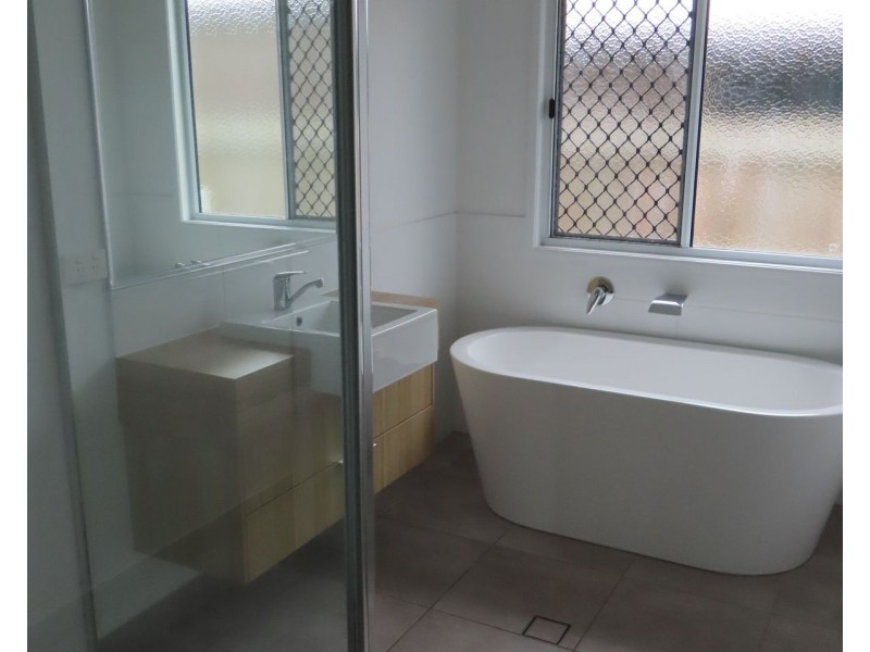 76 Superior Boulevard, Andergrove QLD 4740