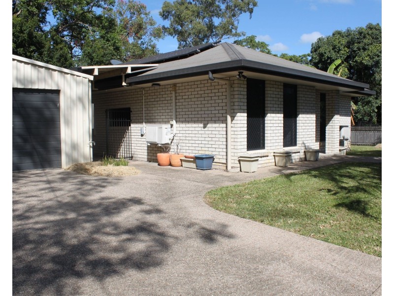 2 Maudsley Road, Sarina QLD 4737