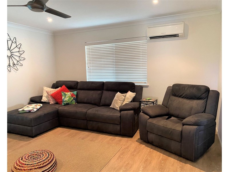 18 Swan Street, Armstrong Beach QLD 4737