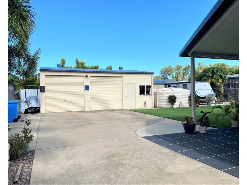 18 Swan Street, Armstrong Beach QLD 4737