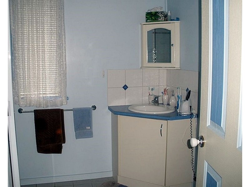 22 Donaldson Street, West Mackay QLD 4740