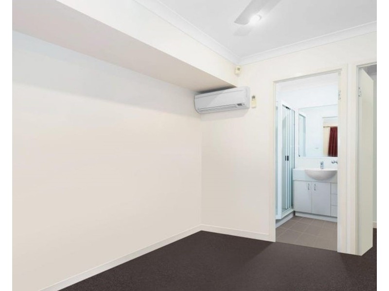 3 Carlow Close, Rural View QLD 4740