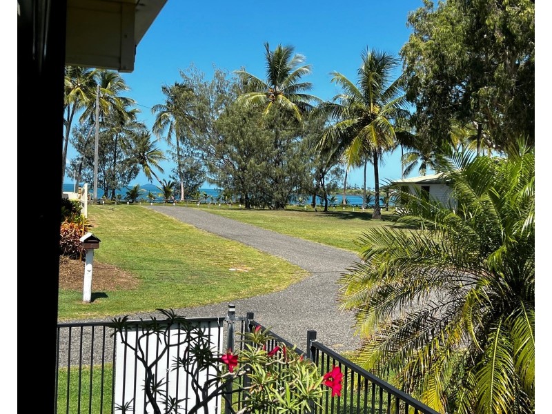7 Zelma Street, Grasstree Beach QLD 4740
