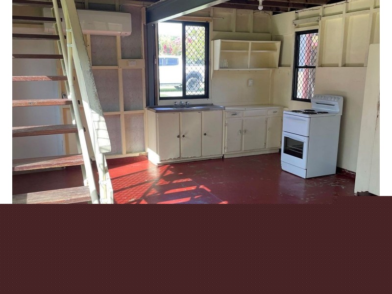 16 Owen Jenkins Drive, Sarina Beach QLD 4737