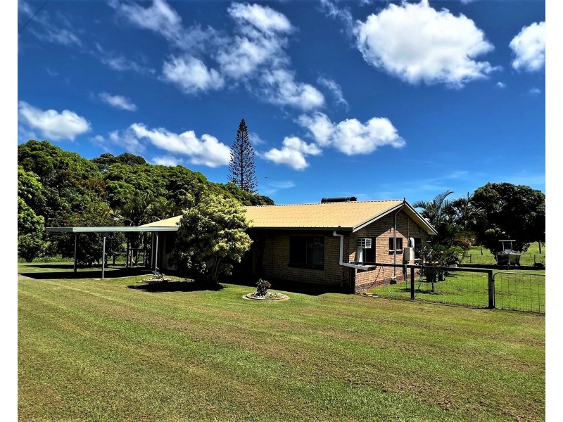 73 Droughtmaster Drive, Hay Point QLD 4740