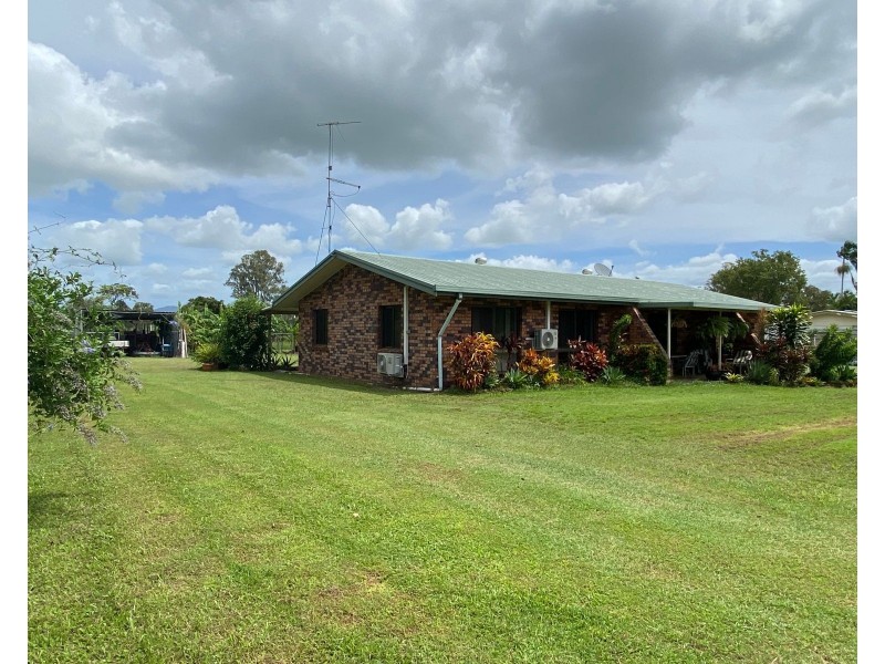 39 Carlton Road, Sarina QLD 4737